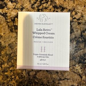 Drunk Elephant Lala Retro Whipped Cream